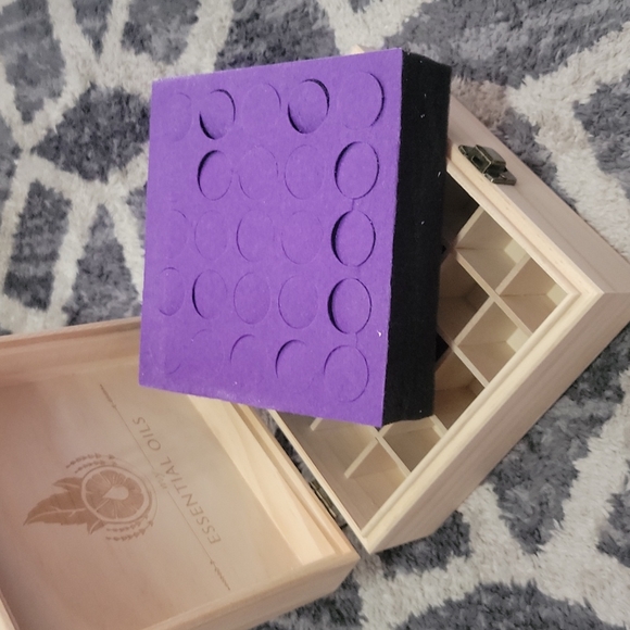 Essential Oil Storage Box (25) - Picture 3 of 4